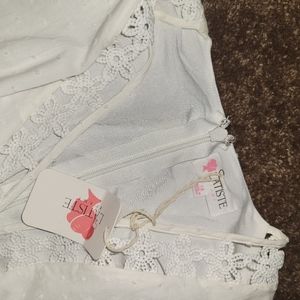 Beautiful white mini dress great for summer nwt